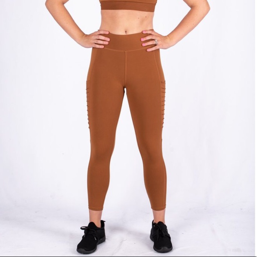 NWT Mono B Coco Rust Side Mesh Leggings Small